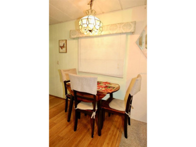 **DESIRABLE GOLDEN GATE! RESIDENT OWNED COMMUNITY** Spacious on Mainlands Golf Club in Florida - for sale on GolfHomes.com, golf home, golf lot