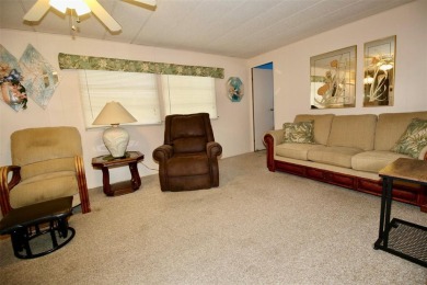 **DESIRABLE GOLDEN GATE! RESIDENT OWNED COMMUNITY** Spacious on Mainlands Golf Club in Florida - for sale on GolfHomes.com, golf home, golf lot
