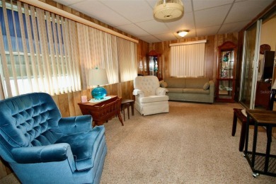 **DESIRABLE GOLDEN GATE! RESIDENT OWNED COMMUNITY** Spacious on Mainlands Golf Club in Florida - for sale on GolfHomes.com, golf home, golf lot