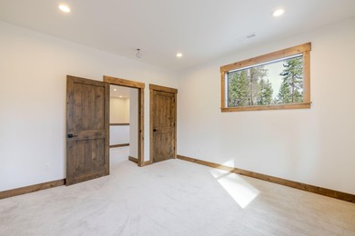 Situated in Preservation neighborhood backing to the tranquil on Sunriver Caldera Springs Golf Course in Oregon - for sale on GolfHomes.com, golf home, golf lot