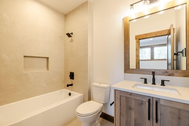 Situated in Preservation neighborhood backing to the tranquil on Sunriver Caldera Springs Golf Course in Oregon - for sale on GolfHomes.com, golf home, golf lot