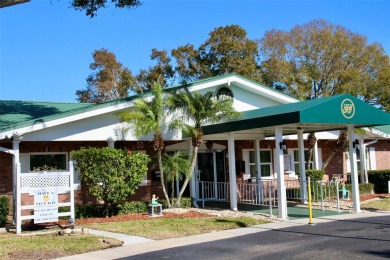 **DESIRABLE GOLDEN GATE! RESIDENT OWNED COMMUNITY** Spacious on Mainlands Golf Club in Florida - for sale on GolfHomes.com, golf home, golf lot