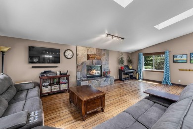 Seller contribution of $5k towards buyer close costs and/or rate on The Old Back Nine At Mountain High in Oregon - for sale on GolfHomes.com, golf home, golf lot