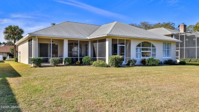 A meticulous 3 bedroom, 2 bath with an attached 2 car garage on Spruce Creek Golf Club in Florida - for sale on GolfHomes.com, golf home, golf lot