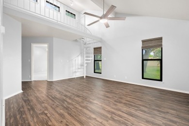 Tranquil Living in Prestigious Gated Community - Welcome to your on Rockport Country Club in Texas - for sale on GolfHomes.com, golf home, golf lot