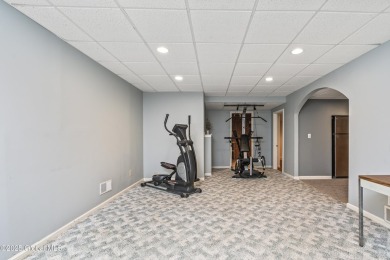 Nestled in the heart of Niskayuna w/LOW Saratoga taxes, this on Mohawk River Country Club in New York - for sale on GolfHomes.com, golf home, golf lot