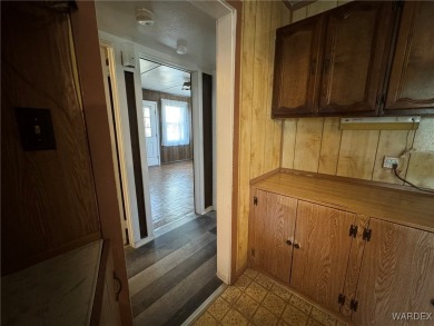 MUST SEE!! Charming and Well Taken Care Of Site-Built Home on on Cerbat Cliffs Golf Course in Arizona - for sale on GolfHomes.com, golf home, golf lot