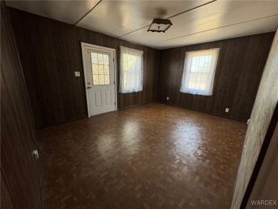 MUST SEE!! Charming and Well Taken Care Of Site-Built Home on on Cerbat Cliffs Golf Course in Arizona - for sale on GolfHomes.com, golf home, golf lot
