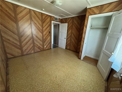 MUST SEE!! Charming and Well Taken Care Of Site-Built Home on on Cerbat Cliffs Golf Course in Arizona - for sale on GolfHomes.com, golf home, golf lot