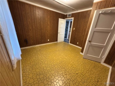 MUST SEE!! Charming and Well Taken Care Of Site-Built Home on on Cerbat Cliffs Golf Course in Arizona - for sale on GolfHomes.com, golf home, golf lot