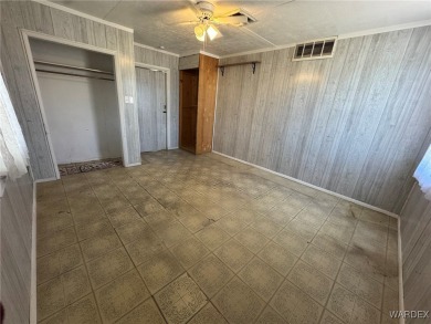 MUST SEE!! Charming and Well Taken Care Of Site-Built Home on on Cerbat Cliffs Golf Course in Arizona - for sale on GolfHomes.com, golf home, golf lot