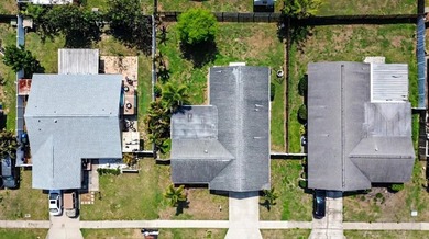 Welcome to this well-maintained 3-bedroom, 2-bathroom, 2-car on Bent Tree Country Club in Florida - for sale on GolfHomes.com, golf home, golf lot