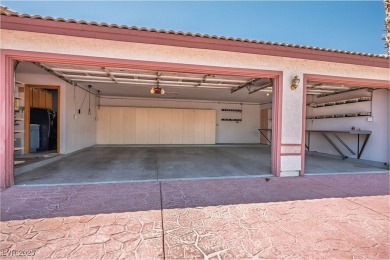 Stunning Home in the Heart of Los Prados!

Welcome to this on Los Prados Golf Course in Nevada - for sale on GolfHomes.com, golf home, golf lot