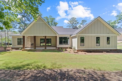 Stunning New Construction in Harbor Club on Lake Oconee! This on Harbor Club Golf and Country Club in Georgia - for sale on GolfHomes.com, golf home, golf lot