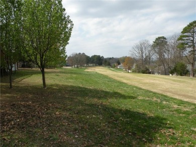 Great location on the golf course 16th fairway close to tee box on Holiday Island Golf Course in Arkansas - for sale on GolfHomes.com, golf home, golf lot