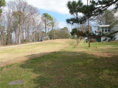 Great location on the golf course 16th fairway close to tee box on Holiday Island Golf Course in Arkansas - for sale on GolfHomes.com, golf home, golf lot