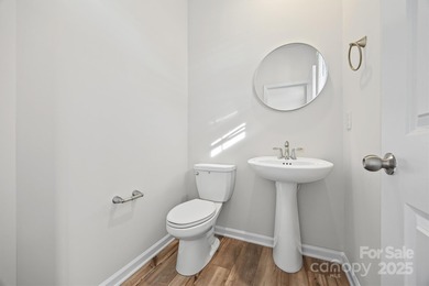 Beautiful Corner Unit Townhome in Windhaven - Move-In Ready! on Tega Cay Golf Club in South Carolina - for sale on GolfHomes.com, golf home, golf lot