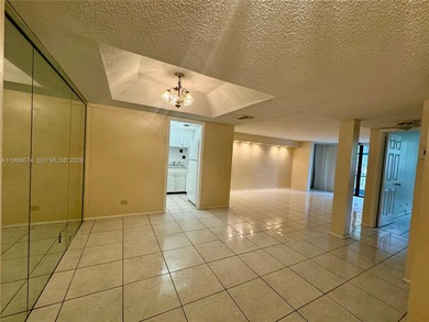 All ages community; Spacious 1 Bed / 1.5 Bath Condo in on Inverrary Country Club in Florida - for sale on GolfHomes.com, golf home, golf lot