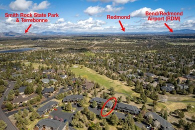 Discover the essence of Eagle Crest in this inviting corner unit on Eagle Crest Golf Resort - Resort Course in Oregon - for sale on GolfHomes.com, golf home, golf lot