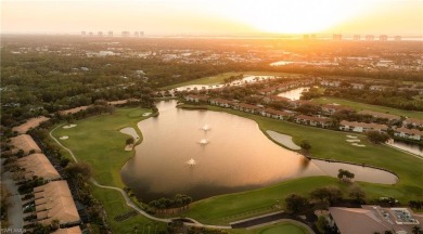 Rarely available end unit attached villa home located in the on Spring Run Golf Club in Florida - for sale on GolfHomes.com, golf home, golf lot
