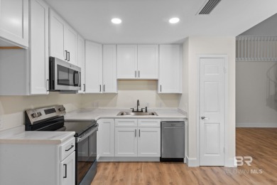 FULLY RENOVATED & Ready to Go! This updated Lake Forest townhome on Lake Forest Yacht and Country Club in Alabama - for sale on GolfHomes.com, golf home, golf lot