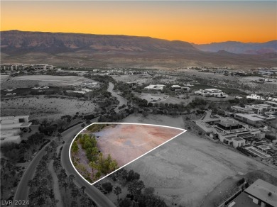 Welcome to a rare 1.35-acre lot in Summerlin's esteemed Summit on Siena Golf Club in Nevada - for sale on GolfHomes.com, golf home, golf lot