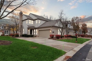 Here is the perfect listing, that will chase away your winter on Bushwood Golf Club in Michigan - for sale on GolfHomes.com, golf home, golf lot