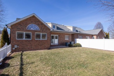 This luxury brick and stone townhome is located in Eagle Ridge on Virginian Golf Club in Virginia - for sale on GolfHomes.com, golf home, golf lot