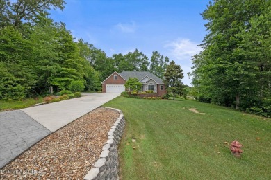 This well-maintained ranch style home with fresh interior paint on Deer Creek Golf Club in Tennessee - for sale on GolfHomes.com, golf home, golf lot