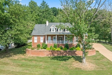Here is a STUNNING HOME in the prestigious White Plains golfing on White Plains Golf Course in Tennessee - for sale on GolfHomes.com, golf home, golf lot