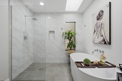 Beautifully remodeled and move-in ready, this stylish 3-bedroom on Desert Springs Golf Club in California - for sale on GolfHomes.com, golf home, golf lot