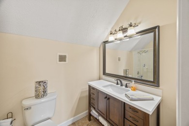Here is a STUNNING HOME in the prestigious White Plains golfing on White Plains Golf Course in Tennessee - for sale on GolfHomes.com, golf home, golf lot