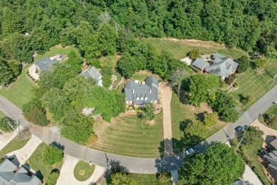 Here is a STUNNING HOME in the prestigious White Plains golfing on White Plains Golf Course in Tennessee - for sale on GolfHomes.com, golf home, golf lot