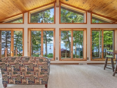 North Shore of Tomahawk Lake Home on Minocqua Country Club in Wisconsin - for sale on GolfHomes.com, golf home, golf lot