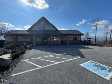 A great lot in Cobbly Nob on Pine Top Ln not far from the on Bent Creek Golf Course in Tennessee - for sale on GolfHomes.com, golf home, golf lot
