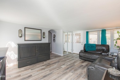 This beautifully updated and RARE 1 bedroom, 2 bath home is on Viewpoint Golf Resort in Arizona - for sale on GolfHomes.com, golf home, golf lot