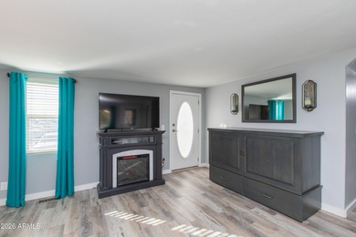 This beautifully updated and RARE 1 bedroom, 2 bath home is on Viewpoint Golf Resort in Arizona - for sale on GolfHomes.com, golf home, golf lot