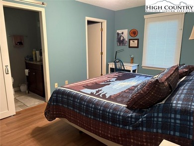 Fabulously located home in the resort community of Linville Land on Land Harbor Golf Course in North Carolina - for sale on GolfHomes.com, golf home, golf lot