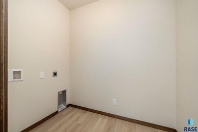 Wide Open Independence Floor Plan Villa Home in the Popular on Brandon Municipal Golf Course in South Dakota - for sale on GolfHomes.com, golf home, golf lot