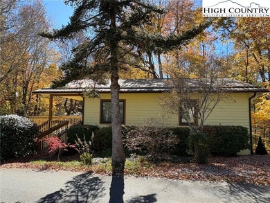 Fabulously located home in the resort community of Linville Land on Land Harbor Golf Course in North Carolina - for sale on GolfHomes.com, golf home, golf lot