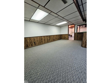 This charming 2-bedroom, 2.5-bath townhouse-style condominium on Marysville Golf Course in Michigan - for sale on GolfHomes.com, golf home, golf lot