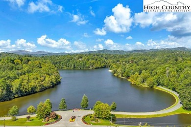 Fabulously located home in the resort community of Linville Land on Land Harbor Golf Course in North Carolina - for sale on GolfHomes.com, golf home, golf lot