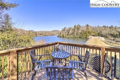 Fabulously located home in the resort community of Linville Land on Land Harbor Golf Course in North Carolina - for sale on GolfHomes.com, golf home, golf lot