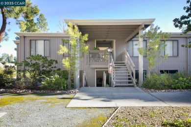 Open Sun 1-4pm. This Sonoma Wrap has 2 bedrooms, 2 bathrooms, in on Rossmoor Golf Course in California - for sale on GolfHomes.com, golf home, golf lot