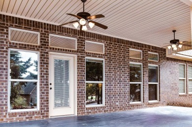 You will love this wonderful all brick, one level home located on Granada Golf Course in Arkansas - for sale on GolfHomes.com, golf home, golf lot