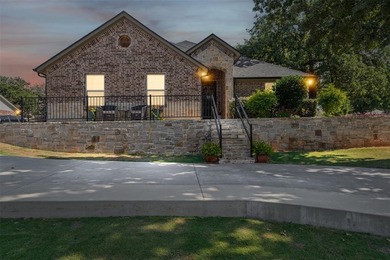 Welcome to this meticulously maintained, single-story on Pecan Plantation Country Club in Texas - for sale on GolfHomes.com, golf home, golf lot