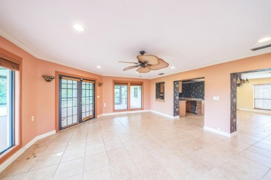Charming 3 bedroom, 2 bathroom CBS construction home located on Club Med Sandpiper in Florida - for sale on GolfHomes.com, golf home, golf lot
