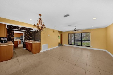 Charming 3 bedroom, 2 bathroom CBS construction home located on Club Med Sandpiper in Florida - for sale on GolfHomes.com, golf home, golf lot