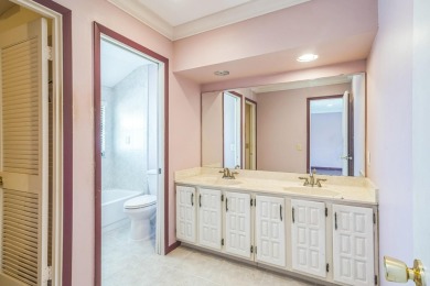 Charming 3 bedroom, 2 bathroom CBS construction home located on Club Med Sandpiper in Florida - for sale on GolfHomes.com, golf home, golf lot