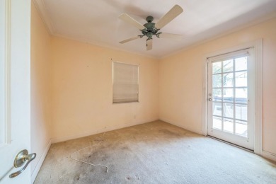 Charming 3 bedroom, 2 bathroom CBS construction home located on Club Med Sandpiper in Florida - for sale on GolfHomes.com, golf home, golf lot